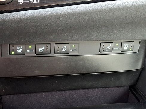 Used 2023 Lexus ES 350 F Sport w/ Accessory Package (Z1) FWD image 30