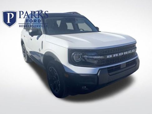 New 2025 Ford Bronco Sport Outer Banks w/ Outer Banks Tech Package+ image 1