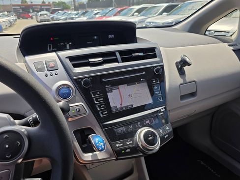 Used 2015 Toyota Prius V Three FWD image 28