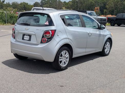 Used 2013 Chevrolet Sonic LT FWD image 3