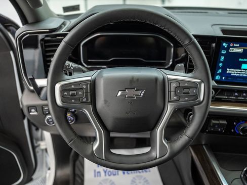 New 2025 Chevrolet Silverado 1500 RST AWD/4WD image 30