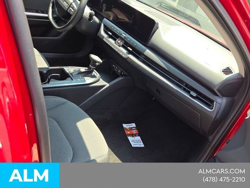 Used 2025 Kia K4 FWD image 15