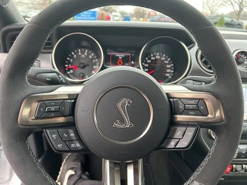 Used 2016 Ford Mustang Shelby GT350 w/ Technology Package image 22