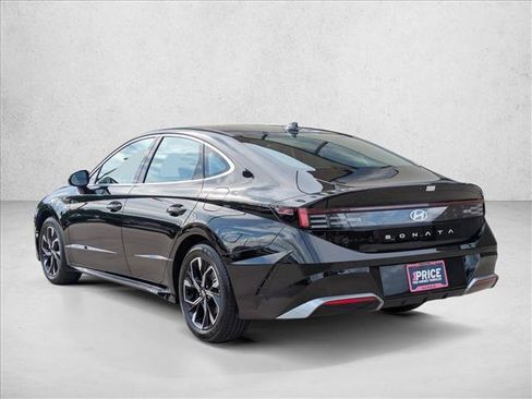 Used 2025 Hyundai Sonata SEL FWD image 7