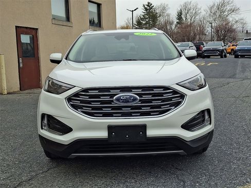 Used 2022 Ford Edge SEL w/ Convenience Package image 2
