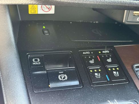 Used 2021 Lexus RX 450h AWD w/ Premium Package image 25