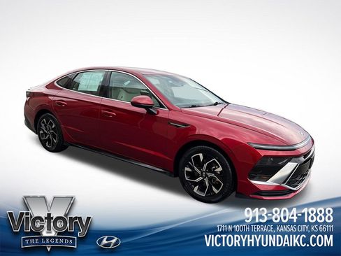 Used 2024 Hyundai Sonata SEL FWD image 7