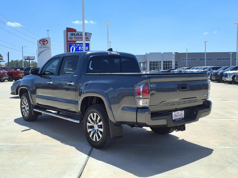 Certified 2022 Toyota Tacoma Limited RWD image 2