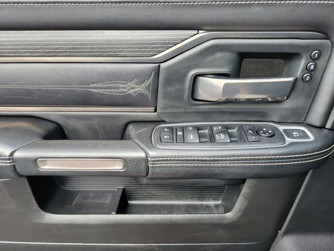 Used 2019 RAM 2500 Limited image 7