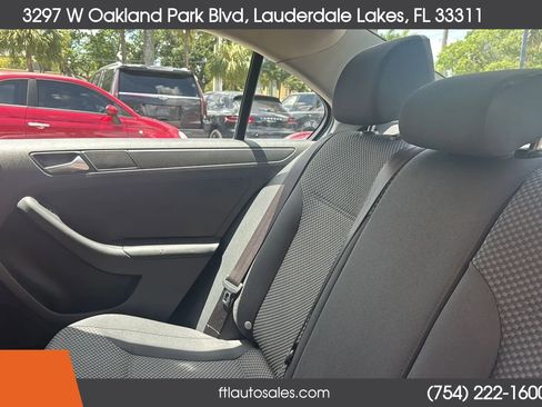 Used 2014 Volkswagen Jetta S FWD image 24
