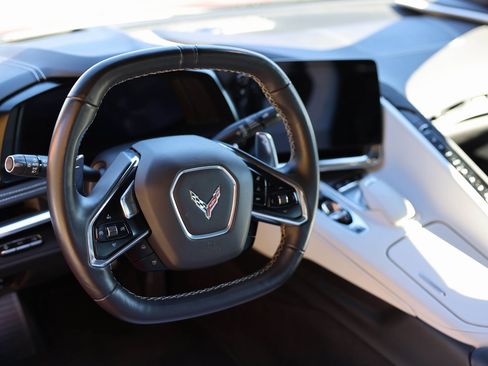 Used 2020 Chevrolet Corvette Stingray Preferred Cpe w/ 2LT Preferred Equipment Group image 16