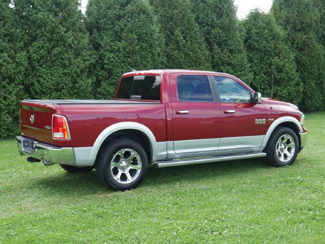 Used 2014 RAM 1500 Laramie w/ Convenience Group AWD/4WD image 12