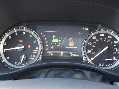 Certified 2022 Toyota Highlander XLE image 24