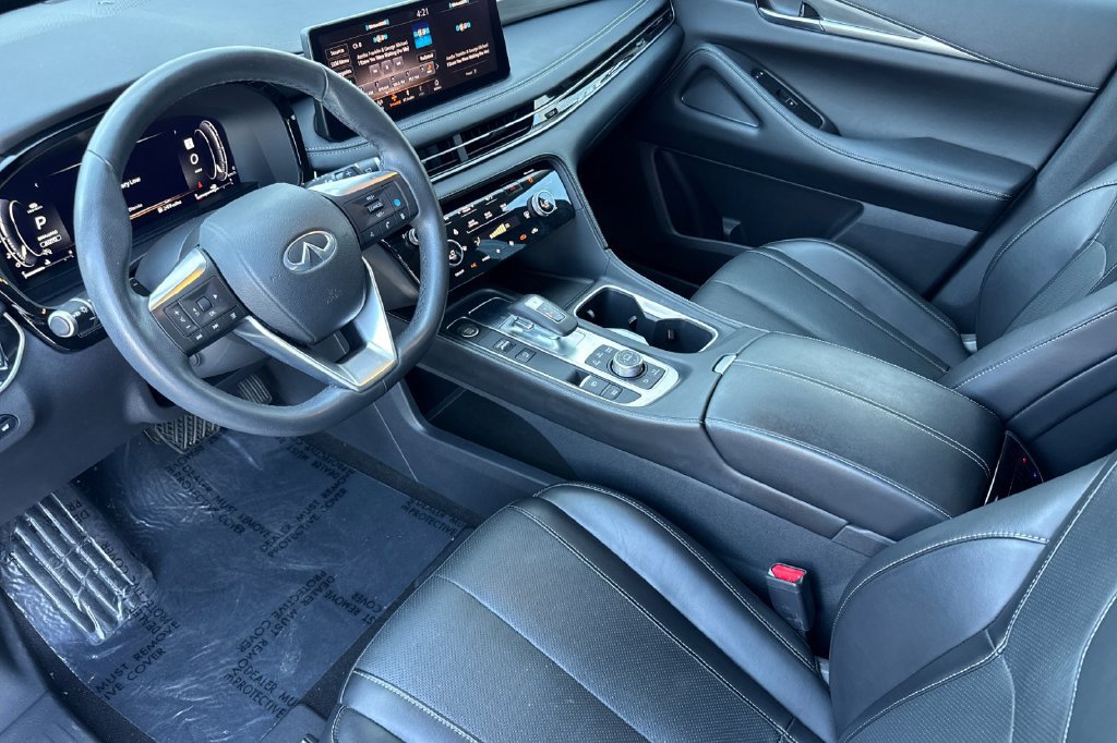 Certified 2023 INFINITI QX60 Luxe w/ Cargo Package AWD/4WD image 9