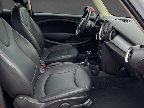 Used 2014 MINI Cooper Clubman FWD image 6