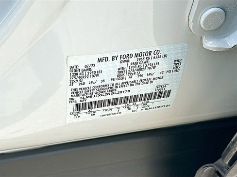 Used 2022 Lincoln Aviator Reserve w/ Equipment Group 201A image 35