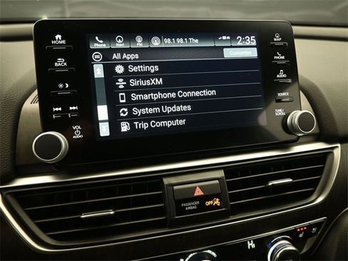 Used 2022 Honda Accord Touring image 19