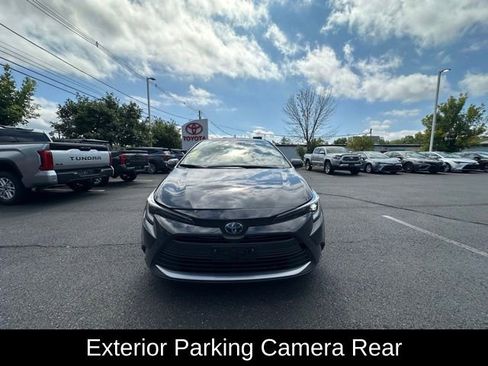 Used 2023 Toyota Corolla XLE image 12