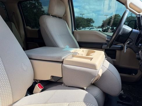 Used 2017 Ford F150 XLT w/ Equipment Group 302A Luxury AWD/4WD image 17