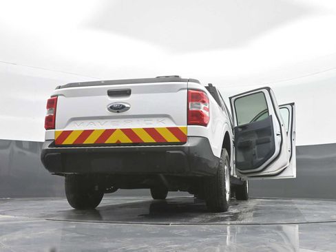 Used 2022 Ford Maverick XL image 40
