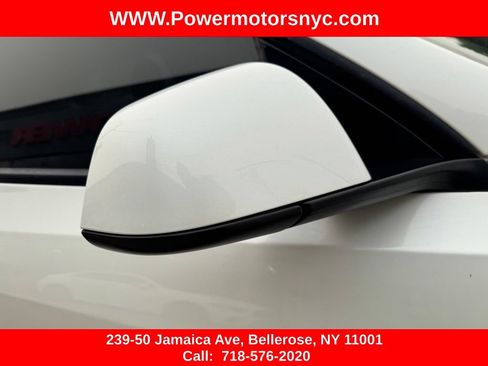 Used 2021 Tesla Model Y Long Range AWD/4WD image 11