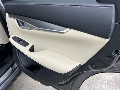 Used 2022 INFINITI QX50 Luxe image 16