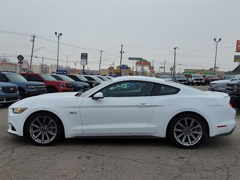 Used 2015 Ford Mustang GT Premium image 3