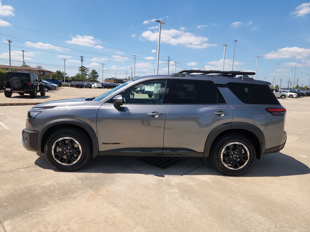 Certified 2024 Nissan Pathfinder Rock Creek AWD/4WD image 8