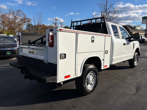 Used 2019 Ford F250 XL w/ Power Equipment Group image 7