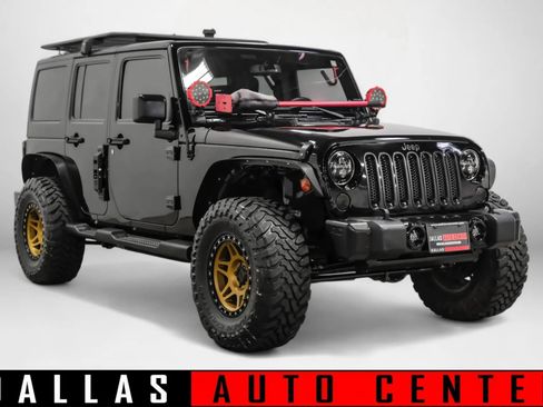 Used 2014 Jeep Wrangler Unlimited Sahara image 1