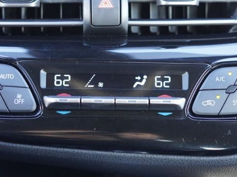 Used 2019 Toyota C-HR LE image 25