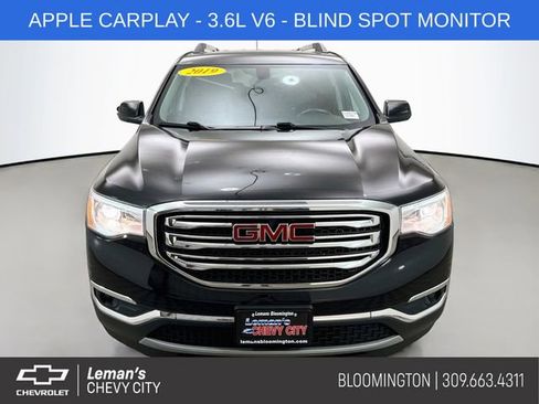 Used 2019 GMC Acadia SLT FWD image 2