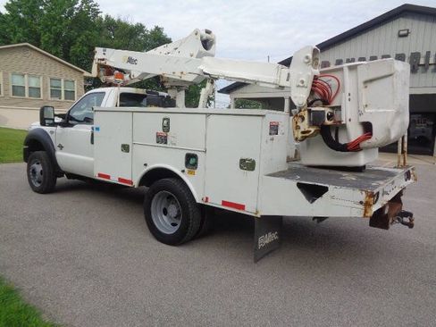 Used 2016 Ford F550 2WD Regular Cab Super Duty w/ Snow Plow Prep Package image 4