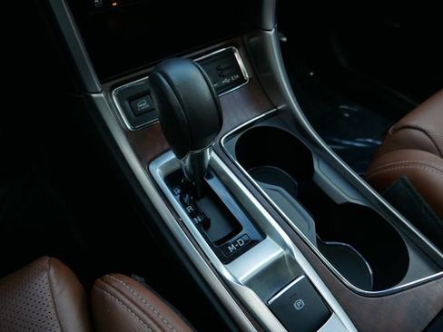 Used 2019 Subaru Ascent Touring image 22