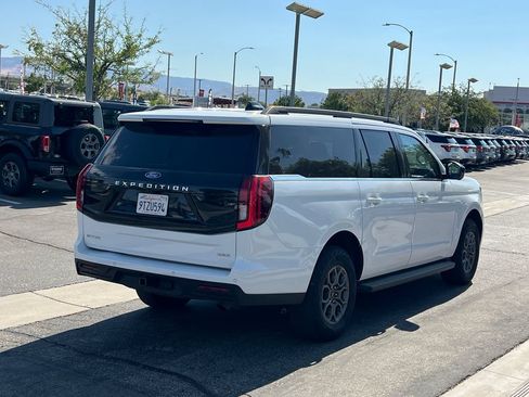 Used 2025 Ford Expedition Max Active RWD image 7
