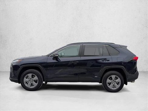 Used 2025 Toyota RAV4 XLE image 9