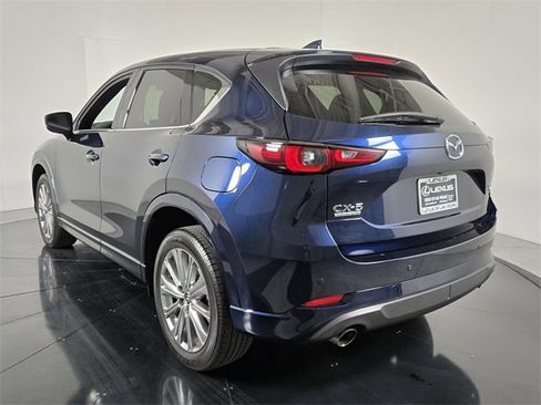 Used 2022 MAZDA CX-5 Signature image 4