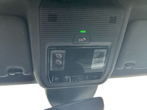 Used 2024 Volkswagen ID.4 Standard image 22