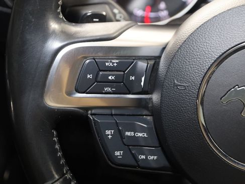 Used 2019 Ford Mustang GT Premium w/ GT Performance Package RWD image 40