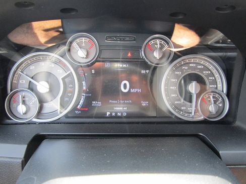Used 2016 RAM 1500 Limited AWD/4WD image 12