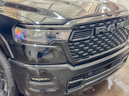 New 2026 RAM 1500 4x4 Crew Cab image 12