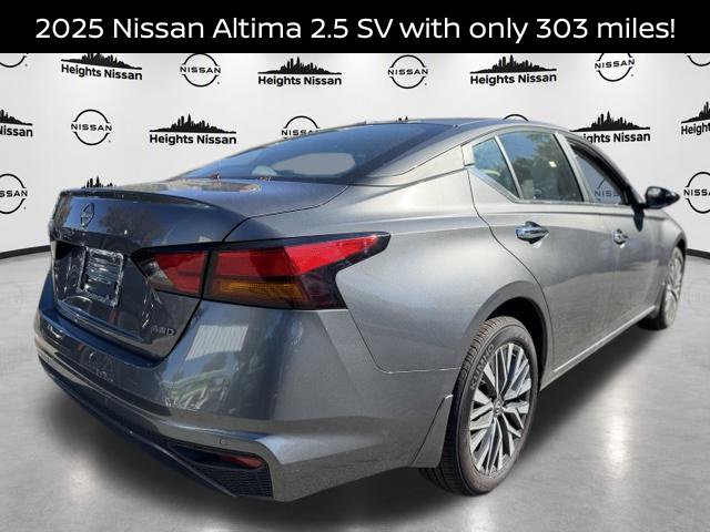 Used 2025 Nissan Altima 2.5 SV AWD/4WD image 5