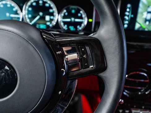 Used 2023 Rolls-Royce Phantom Sedan image 56
