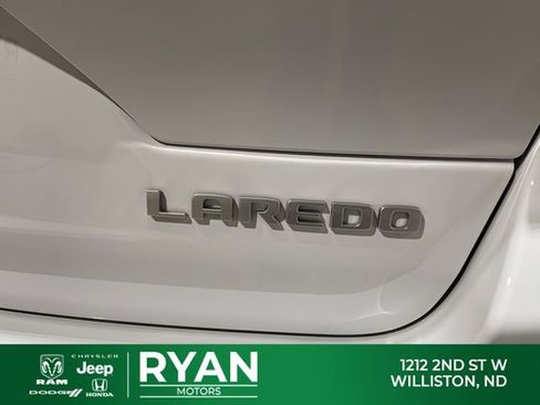 New 2026 Jeep Grand Cherokee Laredo X AWD/4WD image 12