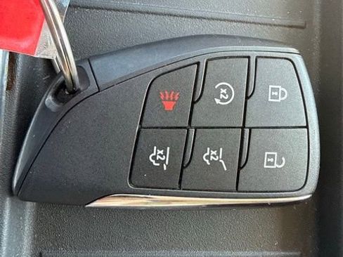Used 2022 GMC Yukon Denali AWD/4WD image 36