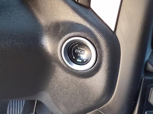 Used 2021 Chevrolet Silverado 1500 LT Trail Boss w/ Bed Protection Package image 27