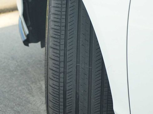 Used 2024 Honda Accord Sport image 29