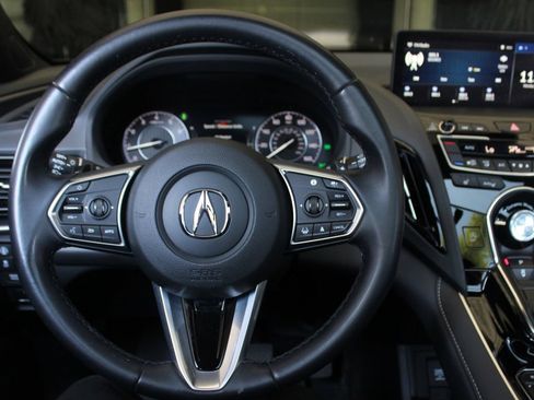 Certified 2025 Acura RDX SH-AWD image 38