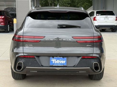 Used 2024 Genesis GV70 2.5T w/ Advanced Package AWD/4WD image 9