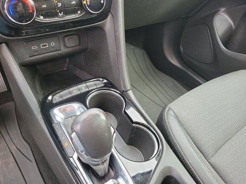 Used 2021 Buick Encore GX Preferred w/ Cold Weather Comfort Package image 30